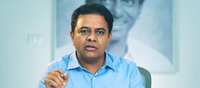 హైదరాబాద్ కు ఆ భూములు కీలకం.. కేటీఆర్ షాకింగ్ కామెంట్స్